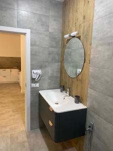 Foto dalla galleria di Boutique Hotel Enjoy a Sergeyevka Altre 43 foto