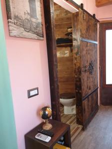 A bathroom at Stanza Del Viggiatore