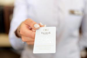 Vottorð, verðlaun, skilti eða annað skjal til sýnis á Taurus Hotel & SPA