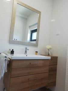 Zdjęcie z galerii obiektu Apartments Maella w mieście Zadar