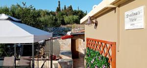 A balcony or terrace at Evelina's View