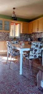 A kitchen or kitchenette at Evelina's View