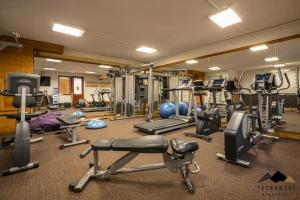 Posilňovňa alebo fitness centrum v ubytovaní Luxusný Apartmán Kukučka Residence - Tatranské Apartmány