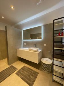 Kúpeľňa v ubytovaní Appartement Schladming Neu