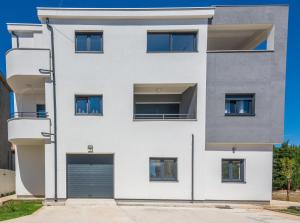 Budynek, w którym mieści się apartament