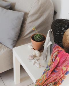 Posezení v ubytování Roditsa Patritsia Apartments