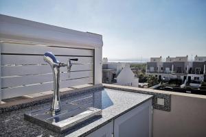 Fotografie z fotogalerie ubytování Black Sun. Modern penthouse in Torrevieja v destinaci Torrevieja