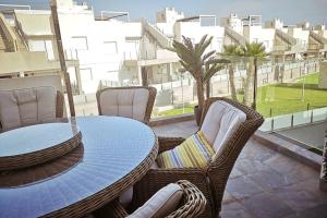 Posezení v ubytování Black Sun. Modern penthouse in Torrevieja