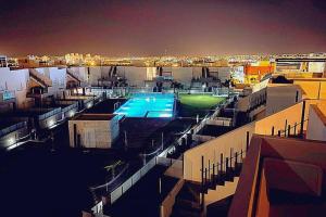 Bazén v ubytování Black Sun. Modern penthouse in Torrevieja nebo v jeho okolí