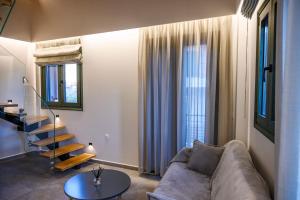 Posedenie v ubytovaní Luxury Suites by Panagiota