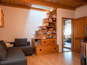 Posedenie v ubytovaní Moai Home Apartman Sárvár