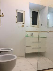 Kúpeľňa v ubytovaní Apt via cernaia center of rome