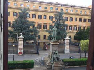 Fotografia z galérie ubytovania Apt via cernaia center of rome v Ríme