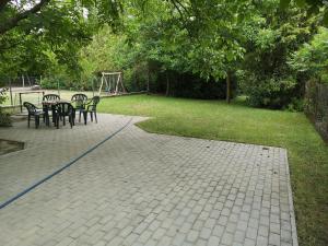 A garden outside Babarczi Üdülőház