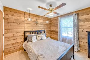 Gallery image of Patel's Cozy Cabin in Glenora