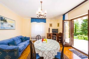 Fotografia z galérie ubytovania Apartments in Zadar/Zadar Riviera 7863 v destinácii Smirić