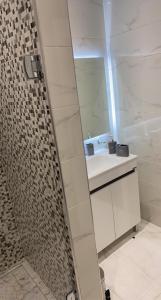 Phòng tắm tại Rue Russie Appartement