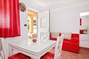 Posedenie v ubytovaní Studio Apartment in Vrsar I
