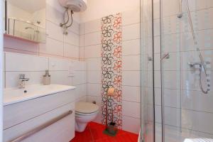 Kúpeľňa v ubytovaní Studio Crikvenica 6 + 33 fotografií