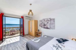 Posteľ alebo postele v izbe v ubytovaní Studio Crikvenica 6