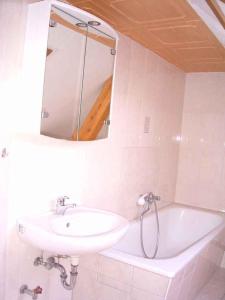 Ένα μπάνιο στο Apartment in Küstriner Vorland 2607
