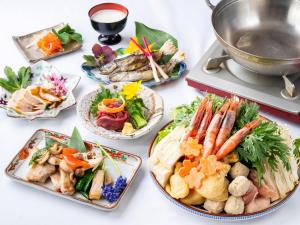 ホテルの敷地内または近くでの食事または食べ物