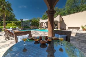 Πισίνα στο ή κοντά στο Casa Las Palmas, San Miguel de Allende