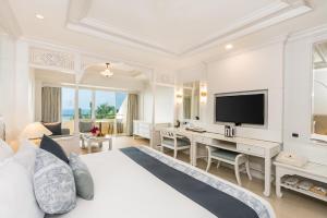 Ruang duduk di Royal Cliff Beach Hotel Pattaya