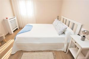 Fotografie z fotogalerie ubytování Hospedium Galitrips A Casa de Lucho v destinaci Vimianzo + 35 fotografií