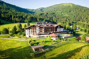 Photo de la galerie de l'établissement Der Kirchheimerhof - Superior, à Bad Kleinkirchheim