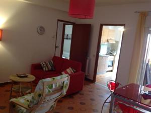 Posedenie v ubytovaní Apartment in Patti Marina: a step away from the sea and from the center!