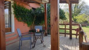 Balkón nebo terasa v ubytování Chambre d'hôtes Le Petit Ranch