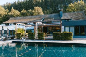 Sundlaugin á Hotel Le Val D'arimont eða í nágrenninu