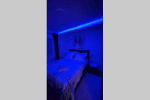 Postel nebo postele na pokoji v ubytování Luxury APARTMAN BILI