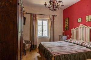 A bed or beds in a room at Agriturismo Percenna