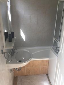 Kúpeľňa v ubytovaní Kistímár Apartman