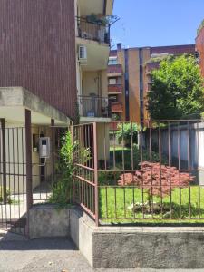 Budova, v ktorej sa apartmán nachádza