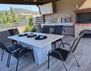 Výhľad na hory alebo výhľad na hory priamo z apartmánu
