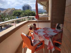 Balkón nebo terasa v ubytování Apartamento 1ª línea de playa VT-35658-CS