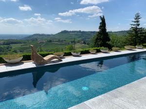 Bazén v ubytovaní Réva Residences and Pool alebo v jeho blízkosti