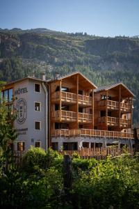 Gallery image of Hôtel Restaurant Le Monêtier in Le Monêtier-les-Bains