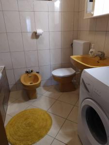 Koupelna v ubytování Cozy Apartments Danica Novalja - Ground floor + 37 fotografií
