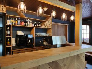 Lounge nebo bar v ubytování Hotel Restaurant Jungfrau