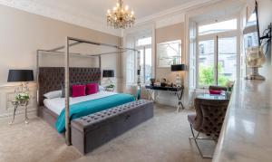 Katil atau katil-katil dalam bilik di Kilkenny Hibernian Hotel