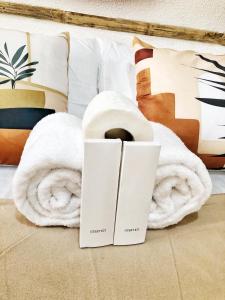 Galeriebild der Unterkunft Beach Front Hut - Faith Bay Huts 1 in Camiing