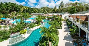 Vista de la piscina de Sandals Halcyon Beach All Inclusive - Couples Only o d'una piscina que hi ha a prop