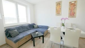 Istumisnurk majutusasutuses Apartmán u Louckého kláštera 2 plus KK
