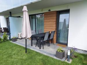 Ogród w obiekcie Apartamenty Marzeń