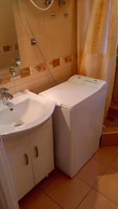 Koupelna v ubytování Candy apartman Siófok