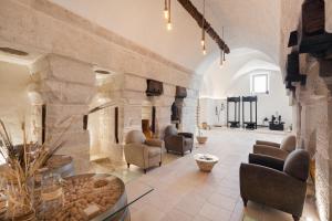A seating area at Masseria Villa Verde